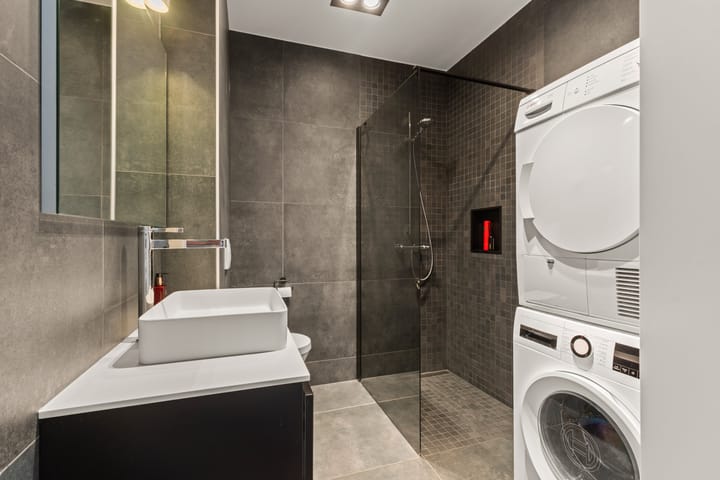 Photo 20 of Gele Rijders Plein 16-9