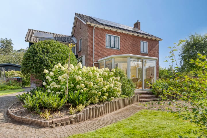 Foto 2 van Ruurloseweg 18