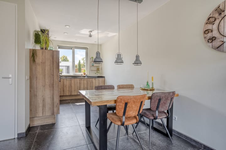 Photo 7 of Burgemeester Houbenplein 14