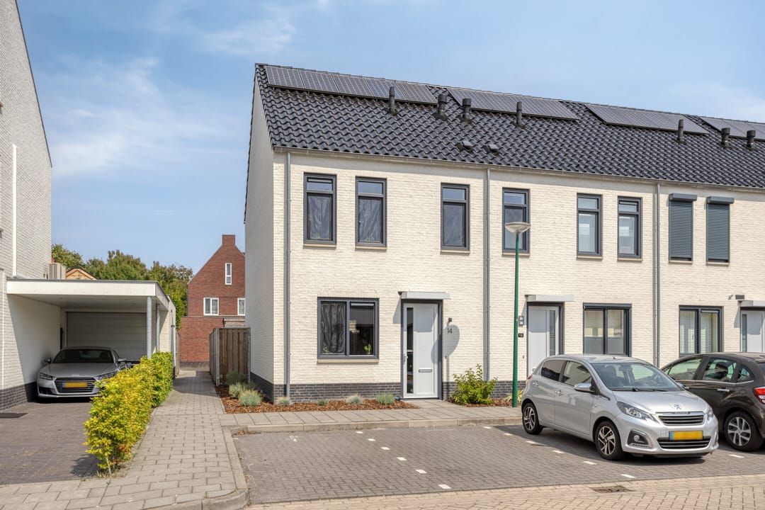 Photo 28 of Burgemeester Houbenplein 14