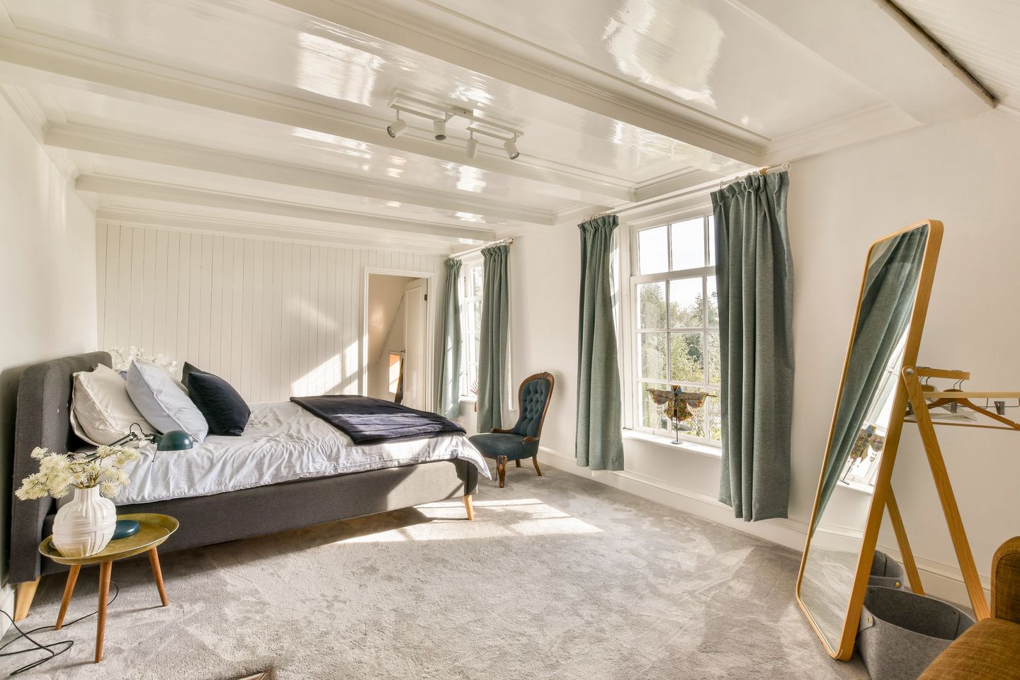 Foto 20 van Oukoop 44