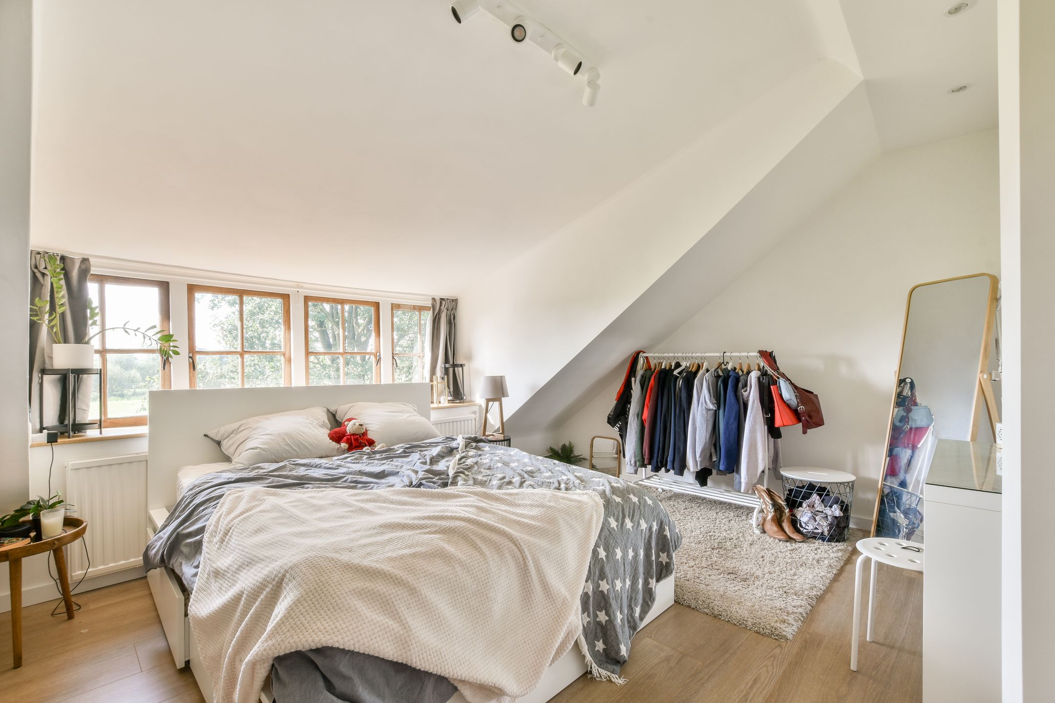 Foto 24 van Oukoop 44