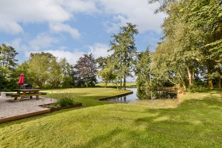 Foto 32 van Oukoop 44