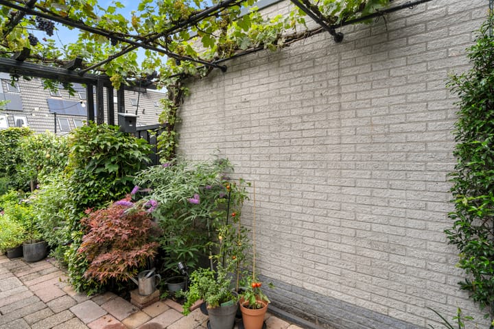 Photo 40 of Brederodelaan 66