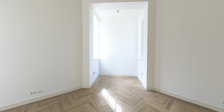 View 360° photos