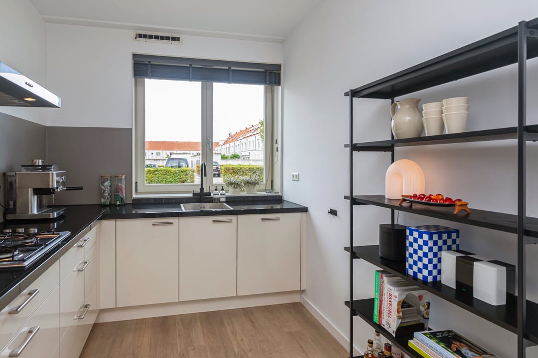 Foto 8 van Van Cralingenstraat 9