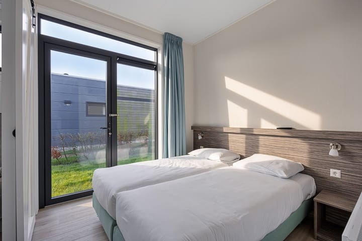 Foto 14 van Zuideruitweg 68-43