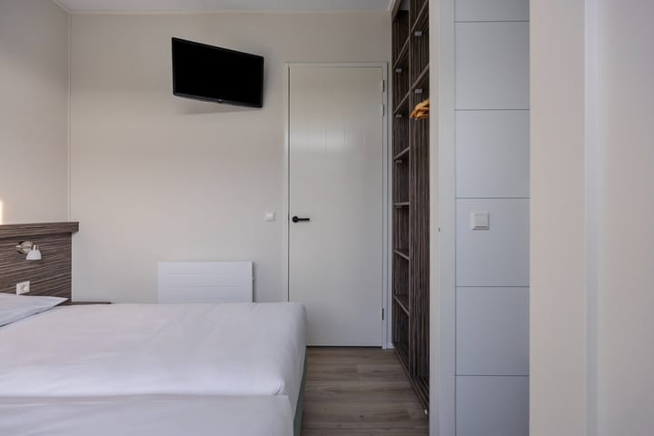 Foto 15 van Zuideruitweg 68-43