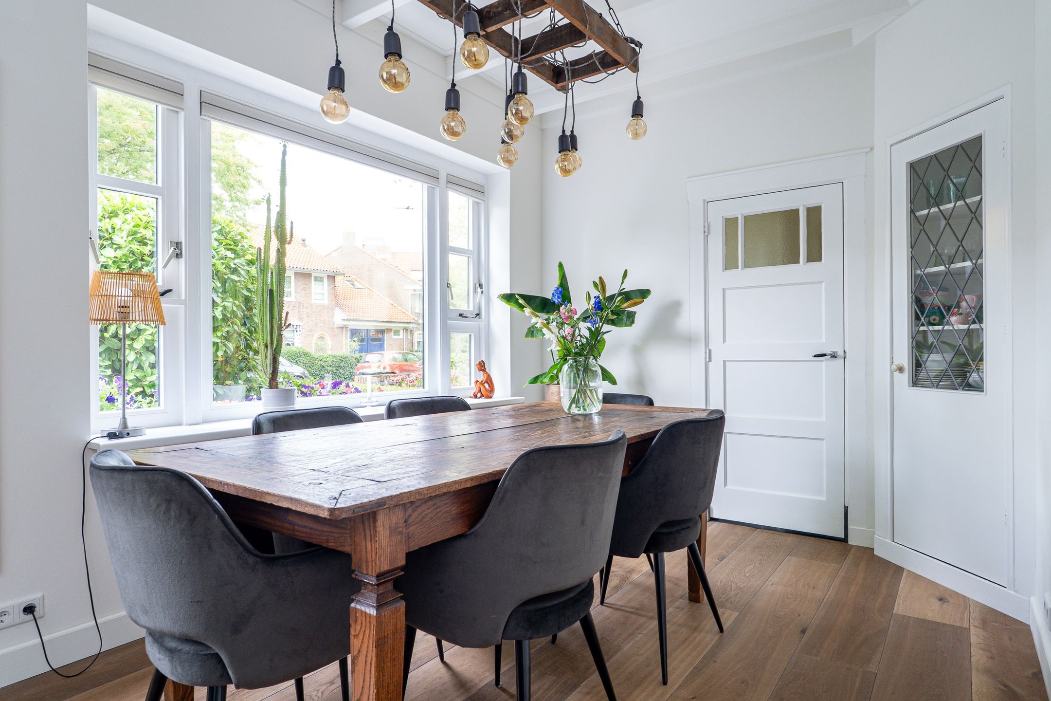 Foto 12 van Hobbemastraat 17