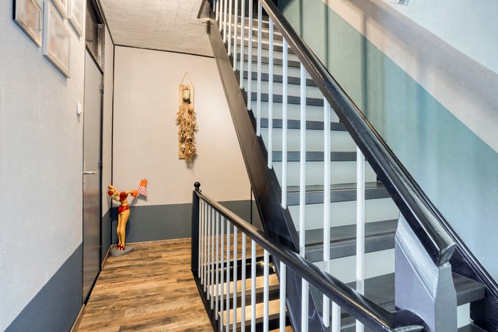 Foto 15 van Schepen Hillenstraat 6