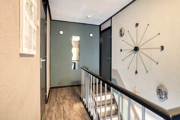 Foto 25 van Schepen Hillenstraat 6