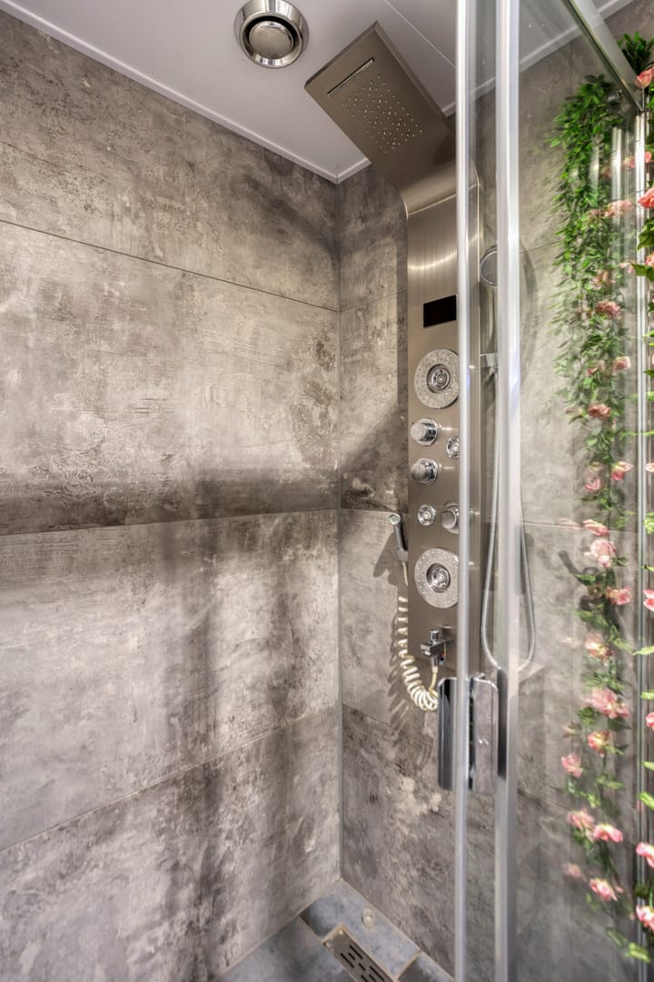 Foto 30 van Schepen Hillenstraat 6