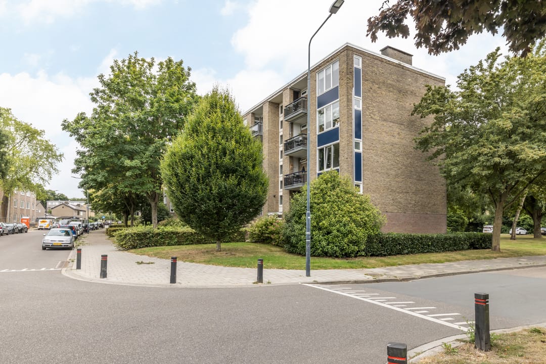 Photo 2 of Vrangendael 60-II