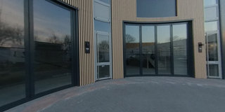 View 360° photos
