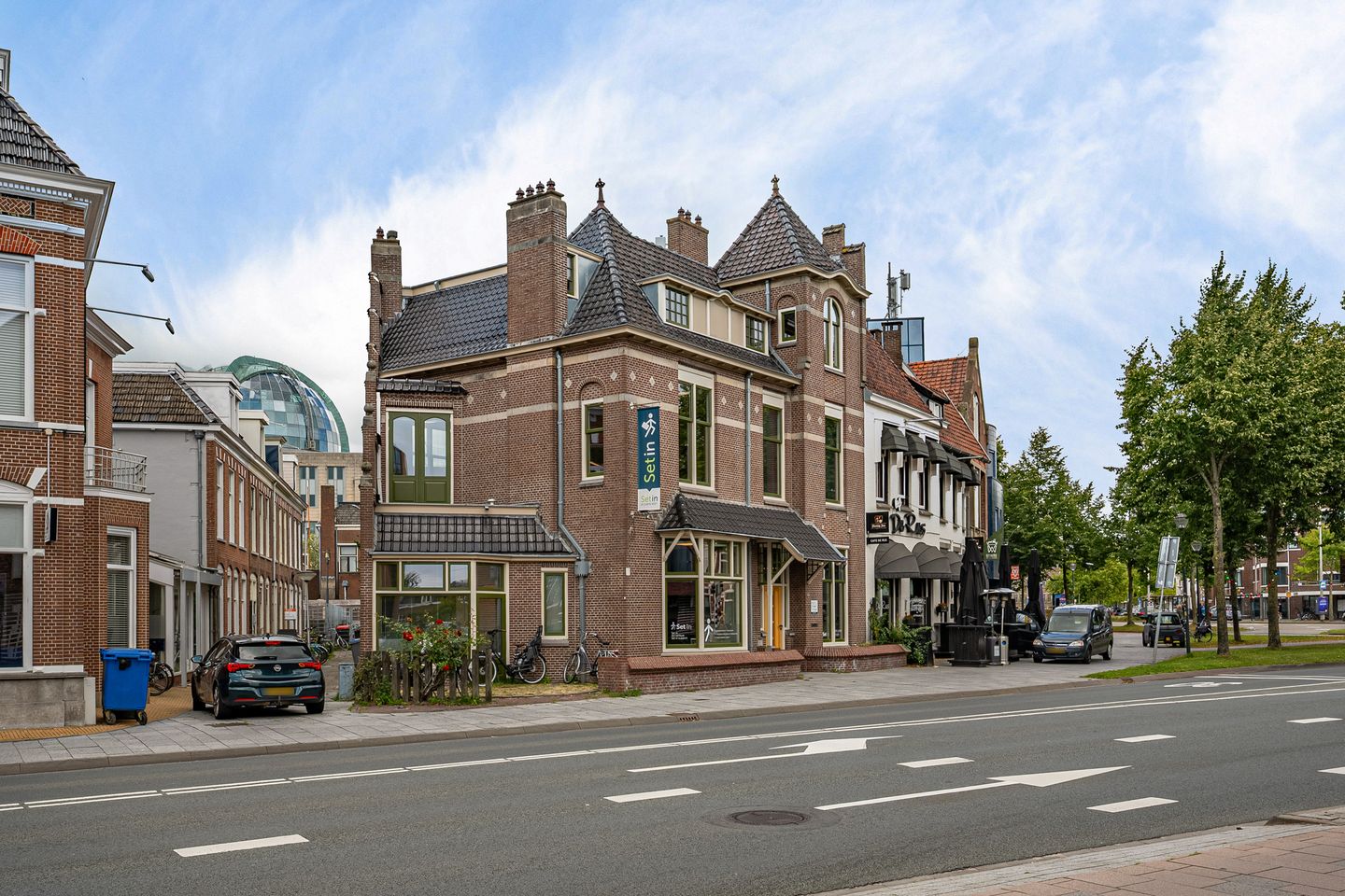 Bekijk foto 2 van Stationsweg 26