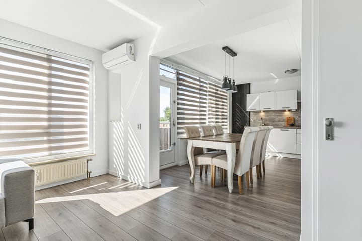 Foto 9 van Ambachtsplein 77