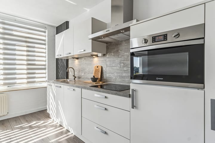 Foto 12 van Ambachtsplein 77