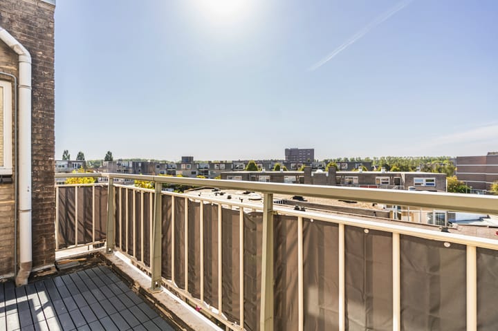 Foto 14 van Ambachtsplein 77