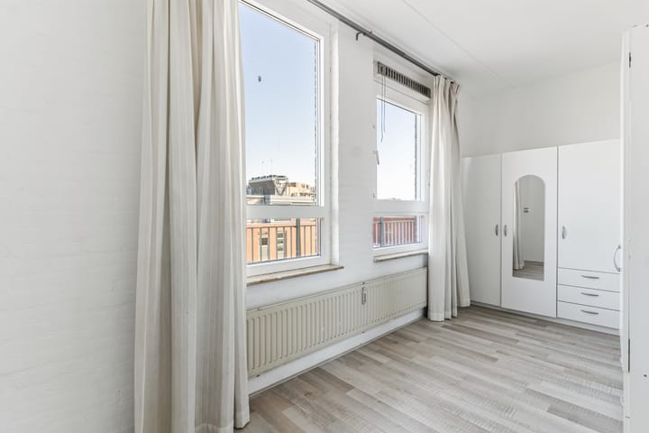 Foto 19 van Ambachtsplein 77