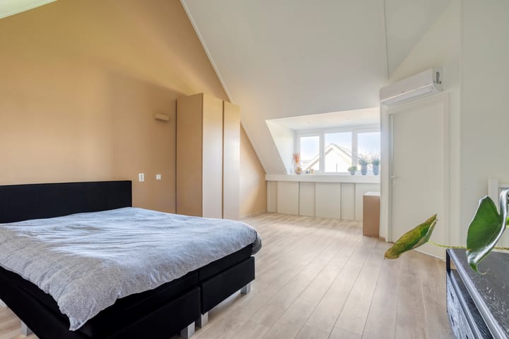 Foto 20 van Steenuil 33