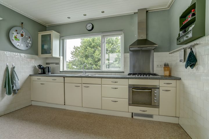 Photo 8 of Molenstraat 15