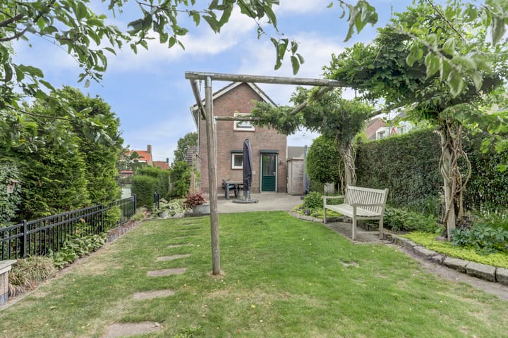 Photo 2 of Molenstraat 15