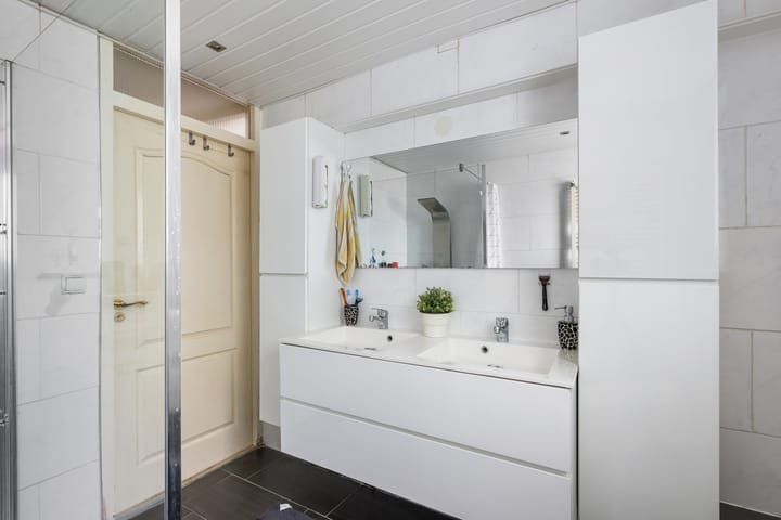 Foto 14 van Madeliefveld 12