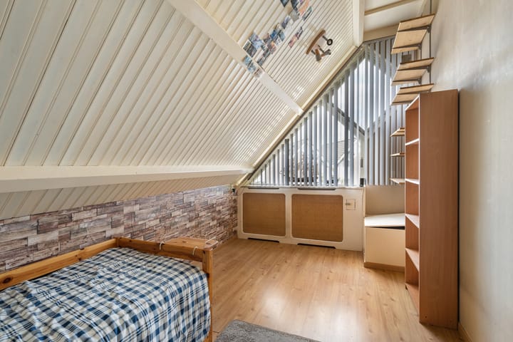 Foto 17 van Madeliefveld 12