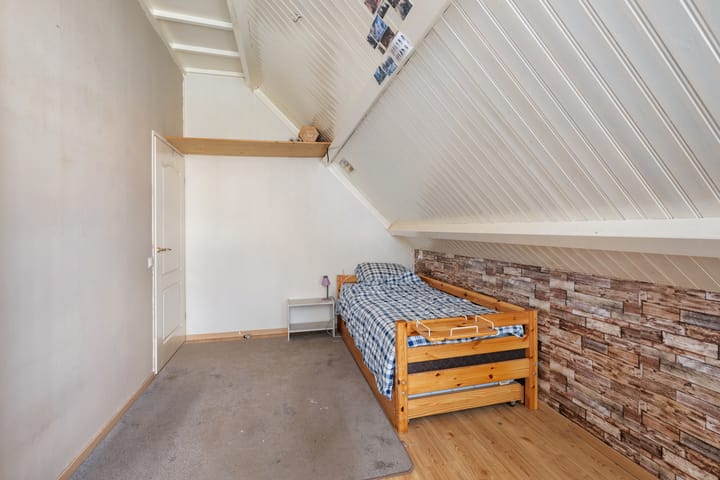 Foto 18 van Madeliefveld 12