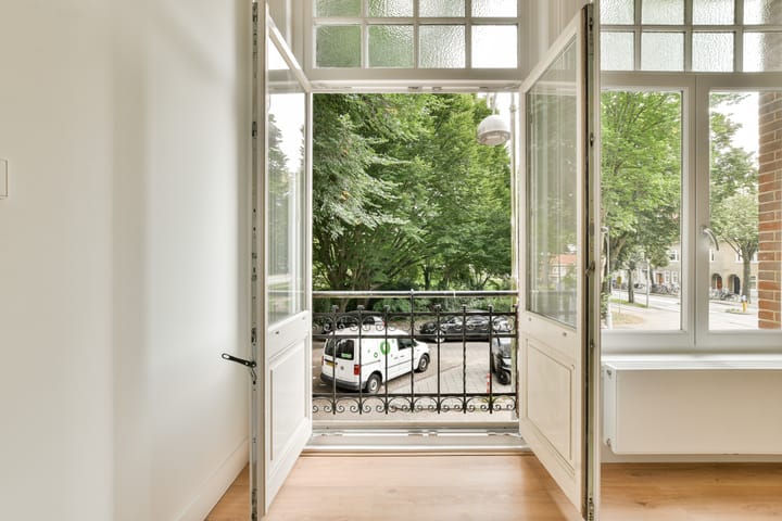 Foto 4 van Linnaeusparkweg 142-1