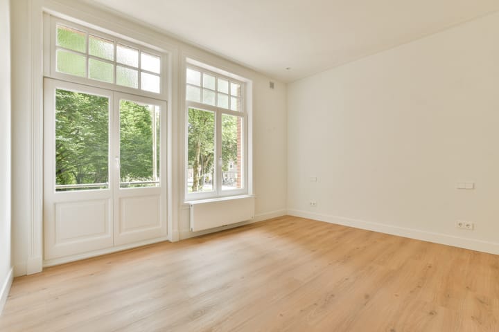 Photo 15 of Linnaeusparkweg 142-1