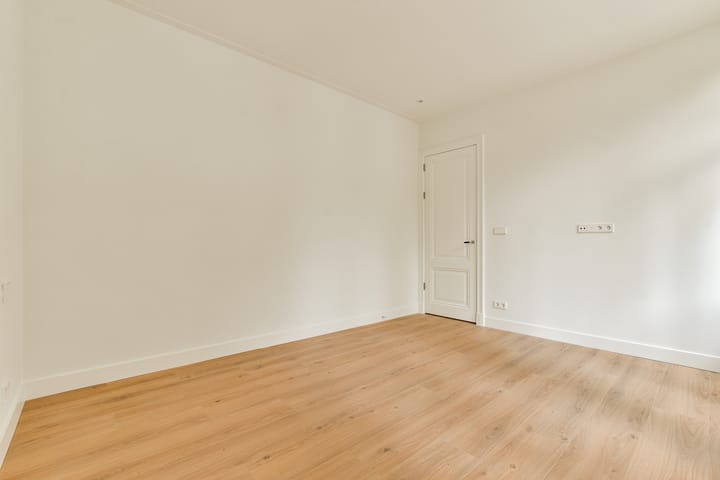 Photo 17 of Linnaeusparkweg 142-1