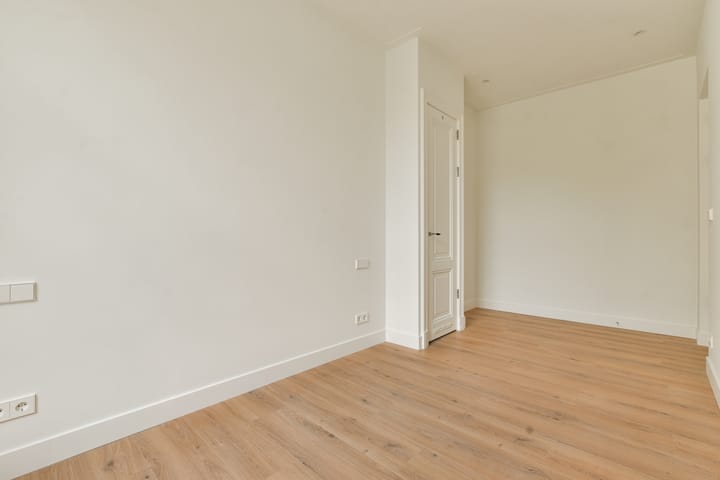 Photo 20 of Linnaeusparkweg 142-1