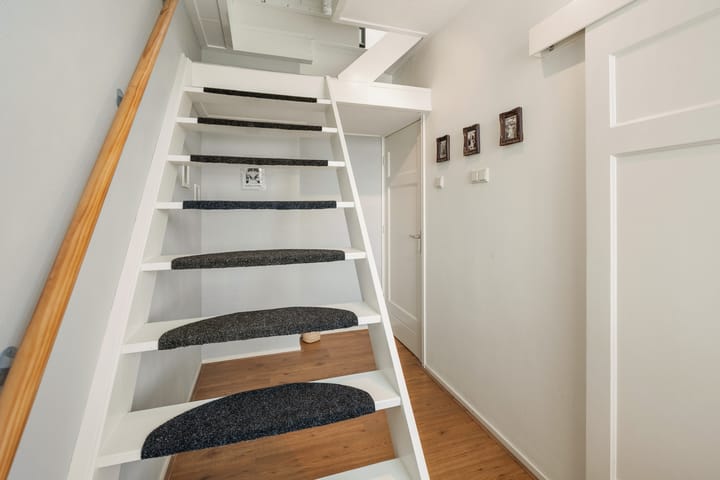 Photo 18 of Van Linschotenlaan 12