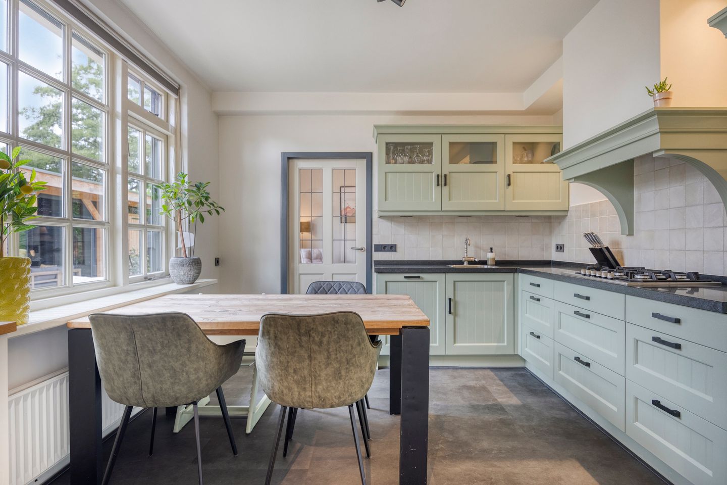 Photo 4 of Burgemeester van Lyndenpark 3