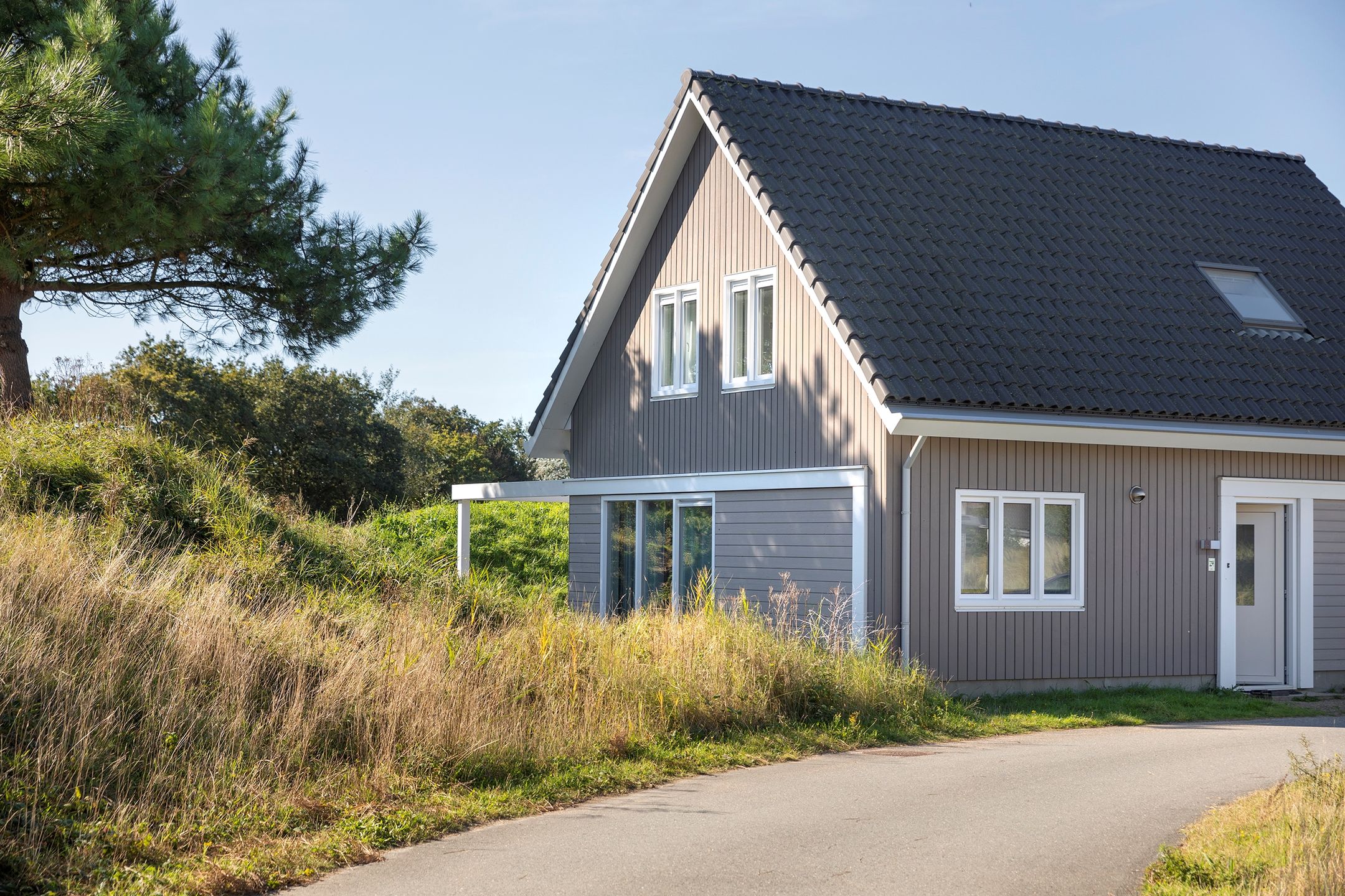 4-bedroom freehold villa in Ouddorp — photo 2 of 5