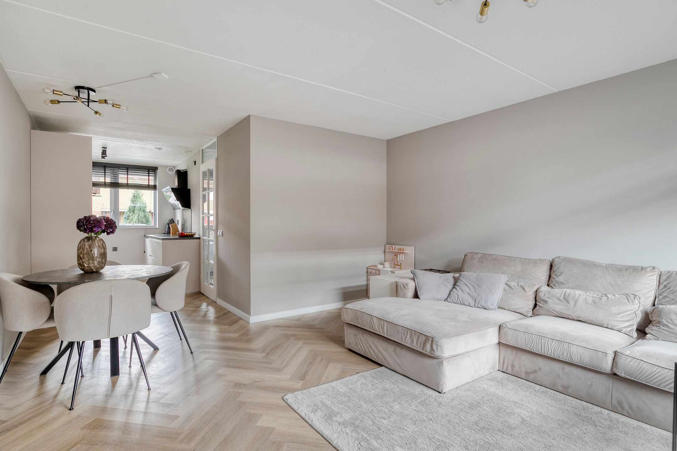 Foto 3 van Johannes Vermeerstraat 115