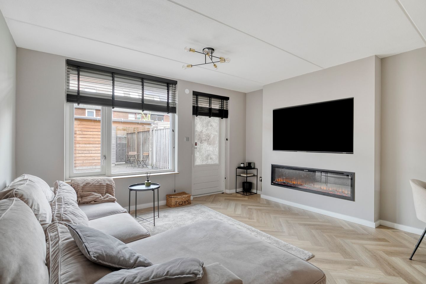 Foto 5 van Johannes Vermeerstraat 115