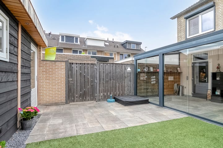 Foto 37 van Meervalstraat 23