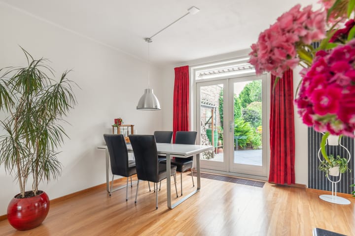 Photo 7 of Kennemerstraatweg 271