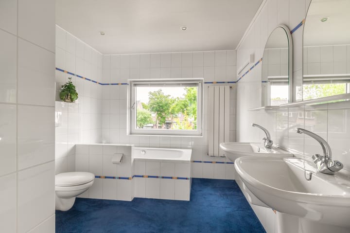 Photo 24 of Kennemerstraatweg 271