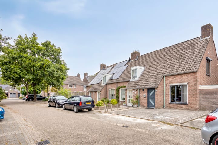 Foto 6 van Verhoevenstraat 34