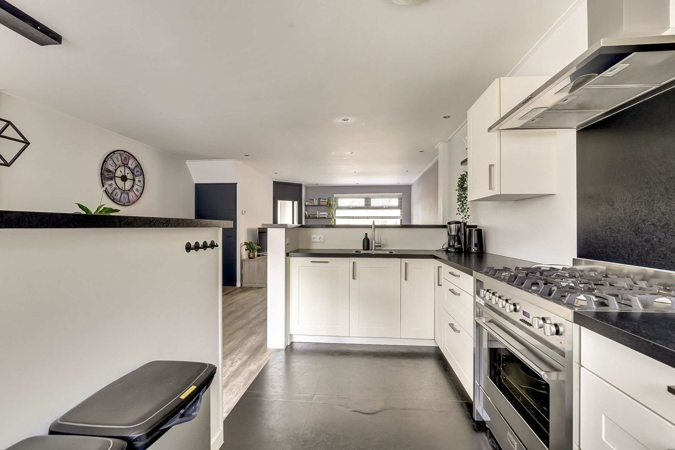 Foto 9 van Margrietstraat 33