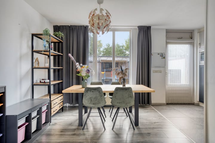 Foto 15 van Verhoevenstraat 34