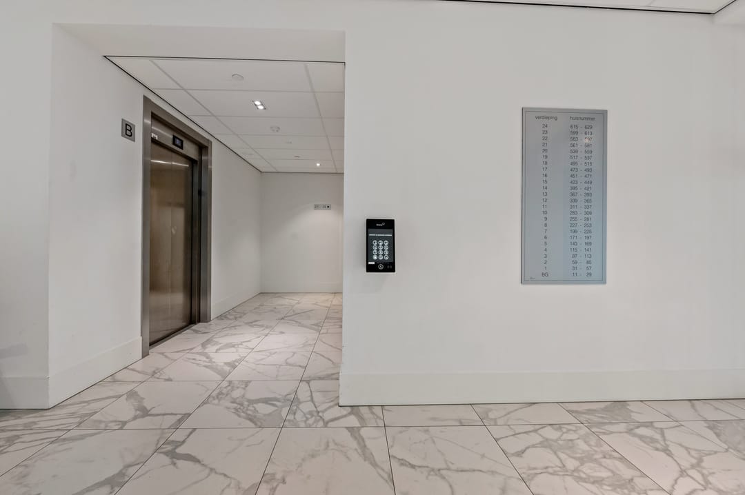 Foto 23 van C.T. Storklaan 497