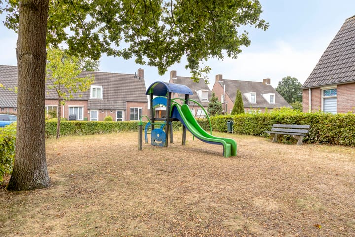 Foto 31 van Verhoevenstraat 34