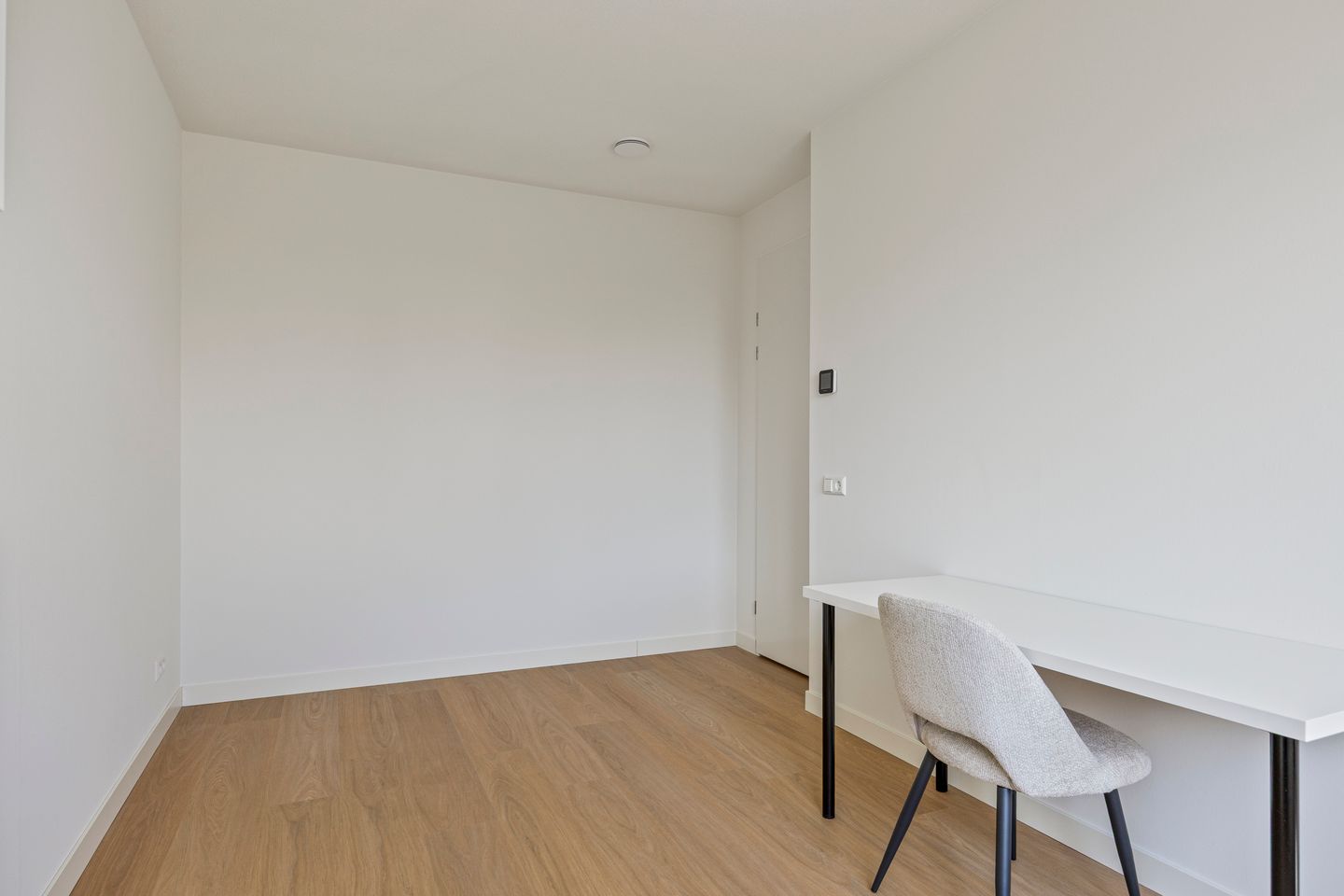 Photo 29 of Dennenhout 11