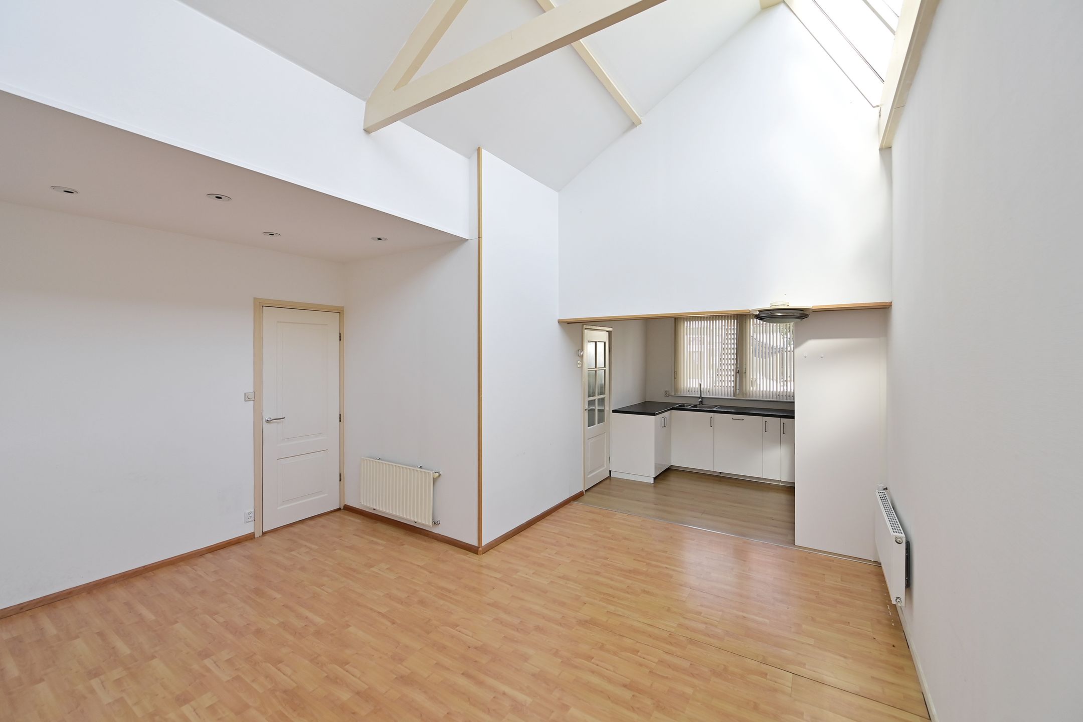 Foto 3 van Neuweg 219-B