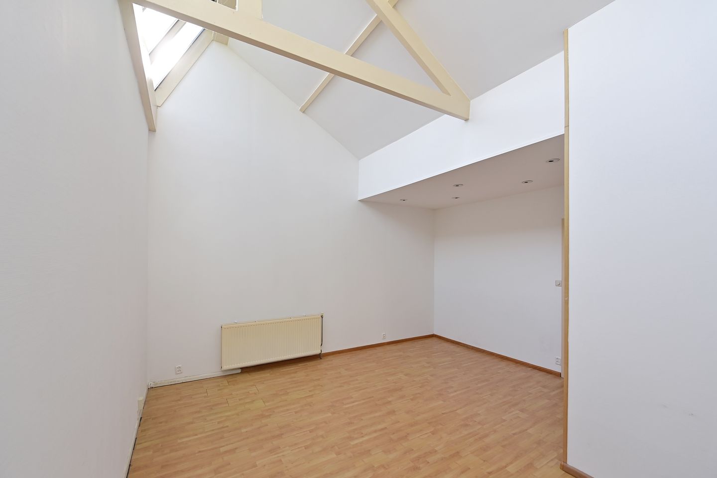 Foto 4 van Neuweg 219-B