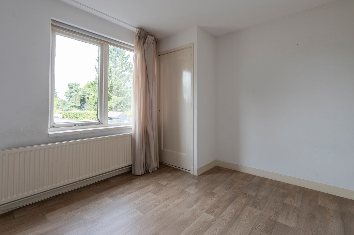 Foto 19 van Nijkampenweg 1